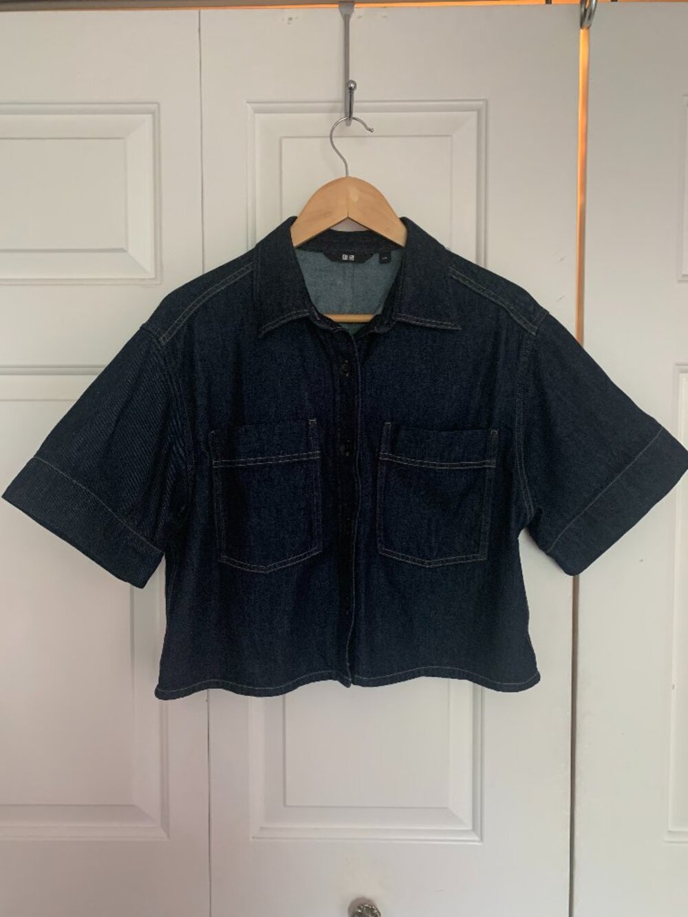 Uniqlo Short Sleeved Cropped Demin Top